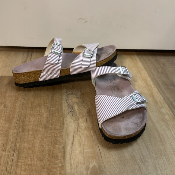 Birkenstock Birki’s lavender and white stripes sandals size 37/6 - Picture 8 of 9